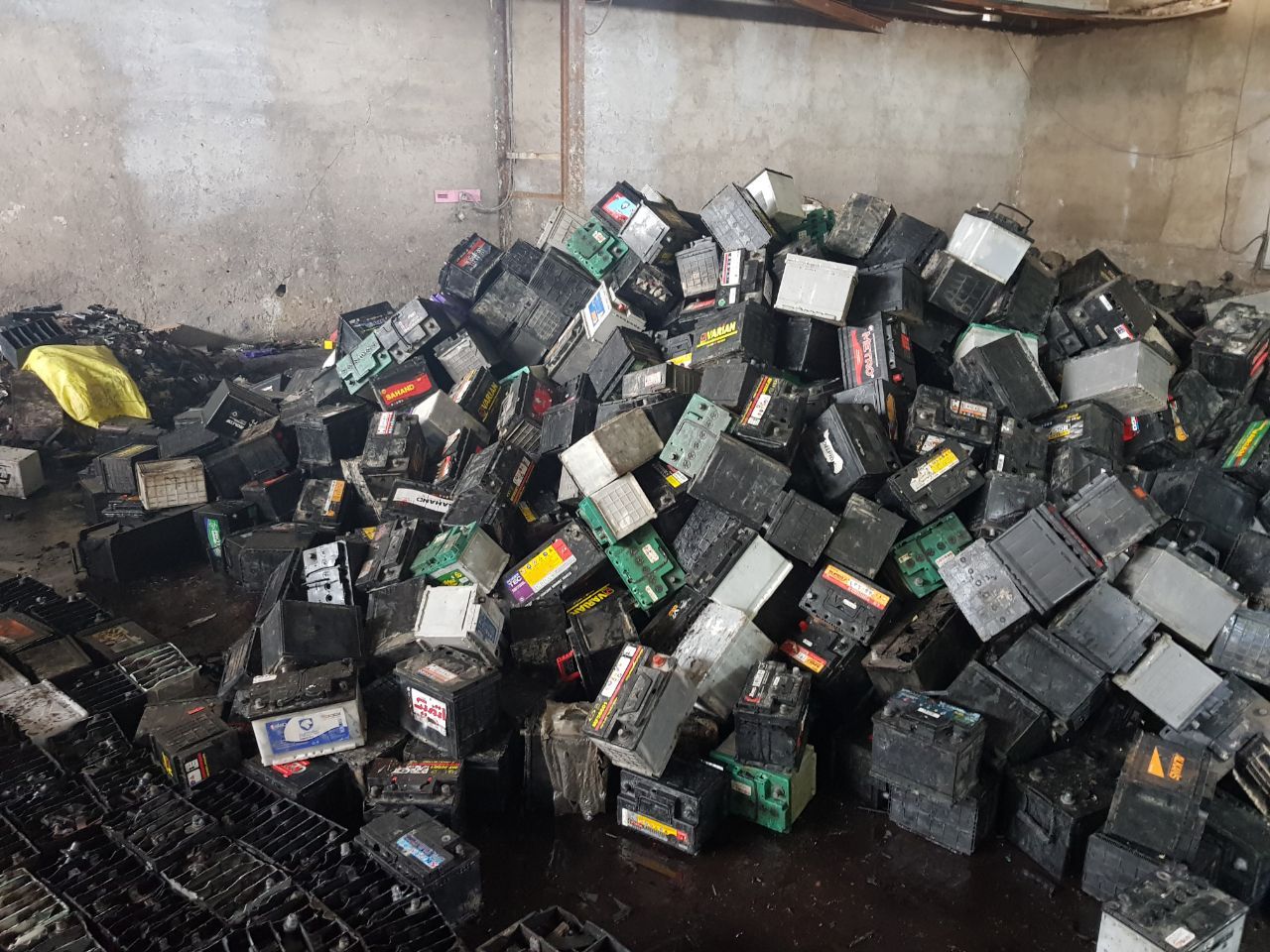 مرجع تخصصی و بهترین باتری خودرو و بازیافت سرب و باتری در مشهد